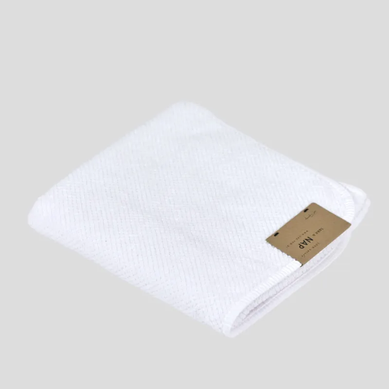 Super okazja Ręcznik Bee Waffle White 50x100 NAP x Graccioza