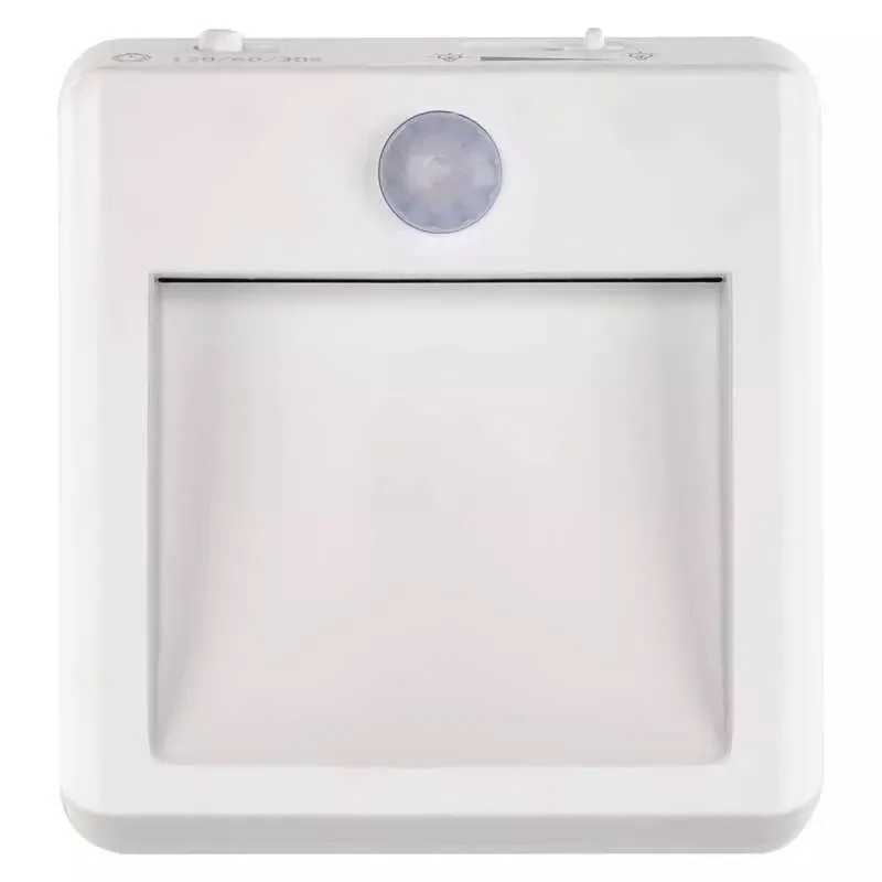 P3319 Lampka nocna LED do gniazdka 230V z czujnikiem ruchu i zmierzchu EMOS Darmowy zwrot