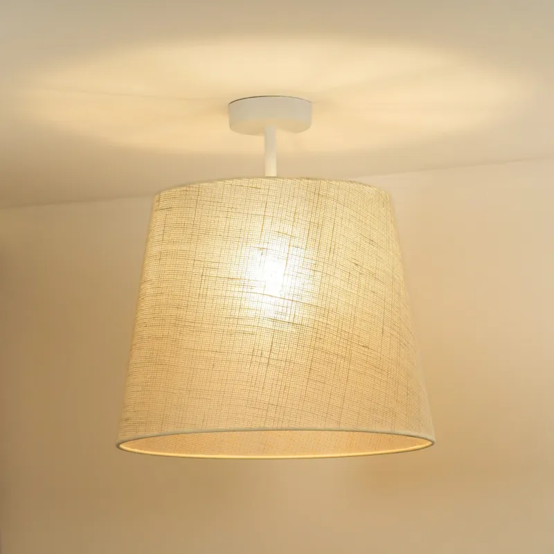 Zamów teraz Naturalna lampa sufitowa Yute na białej stopce